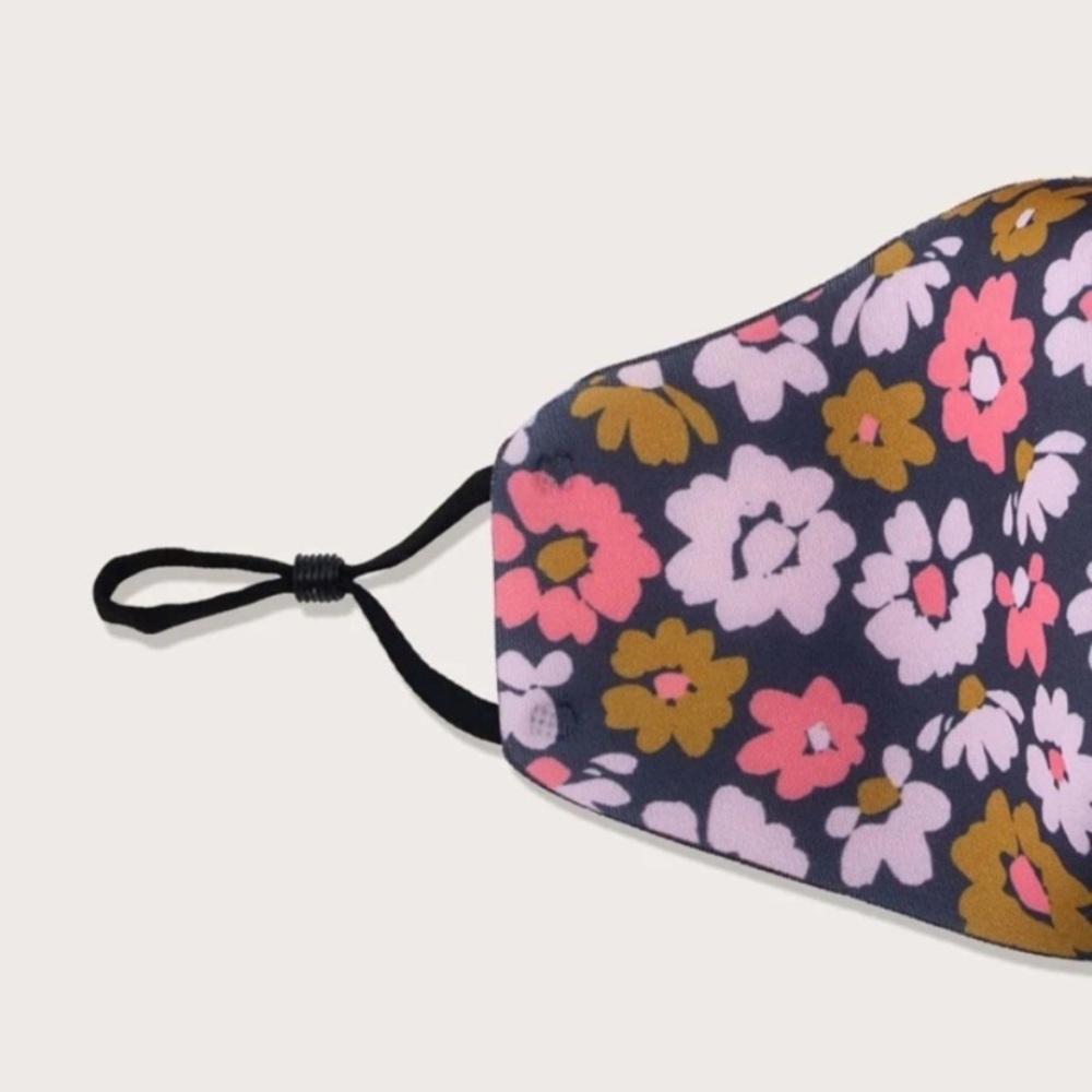 EMORY ROSE flower pattern face mask - Picture 3 of 4